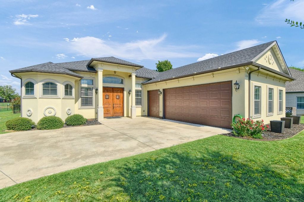 110 Kiowa Dr W, Lake Kiowa, TX 76240 MLS 20447708 Trulia