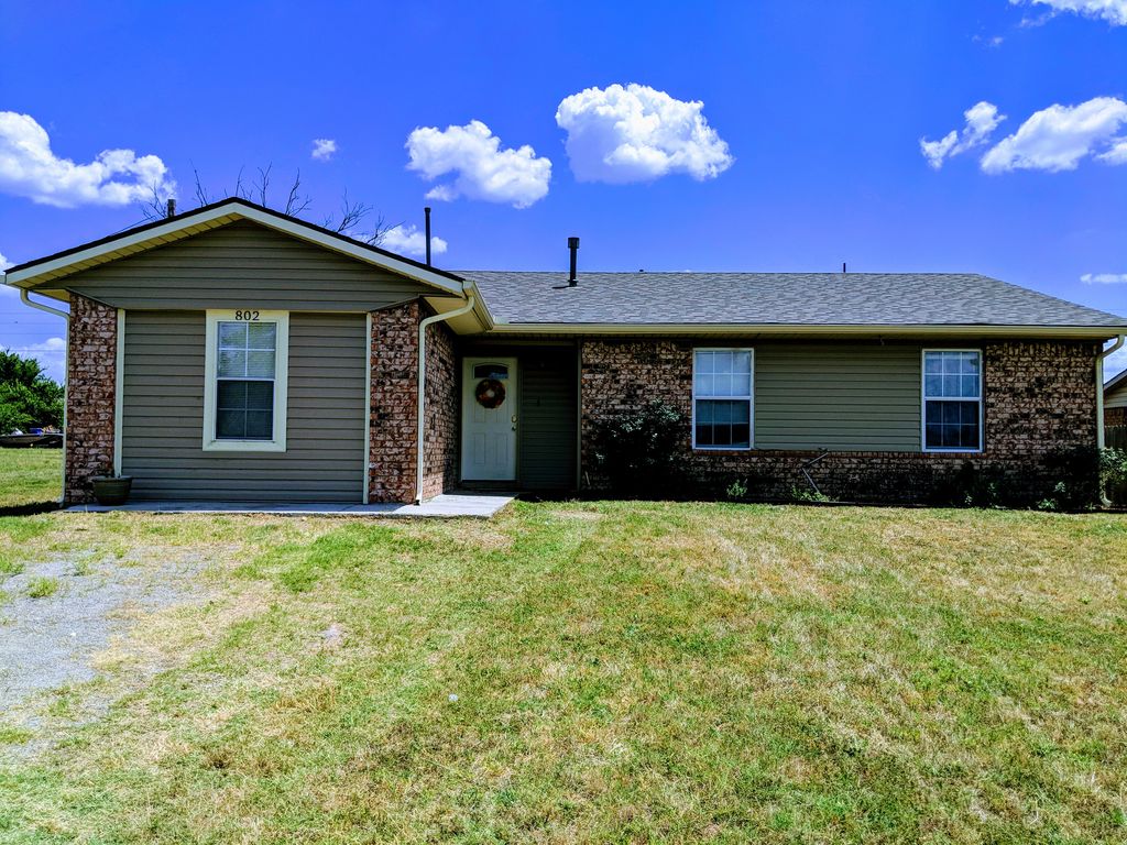 802 Geronimo St, Geronimo, OK 73543 Trulia