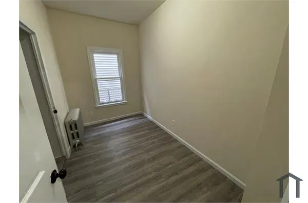 403 Ellison St #2 — photo 4 of 6