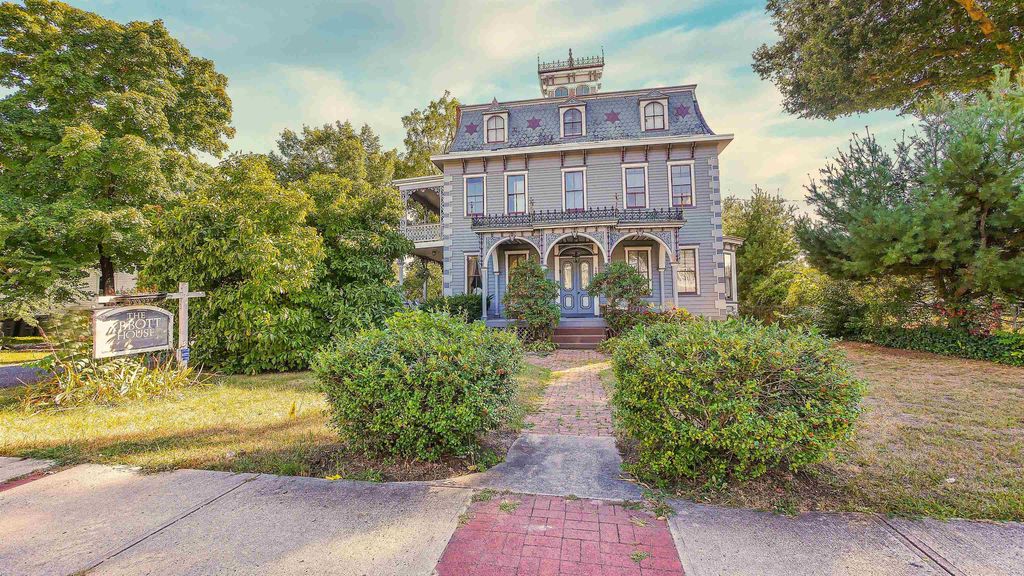 6056 Main St, Mays Landing, NJ 08330