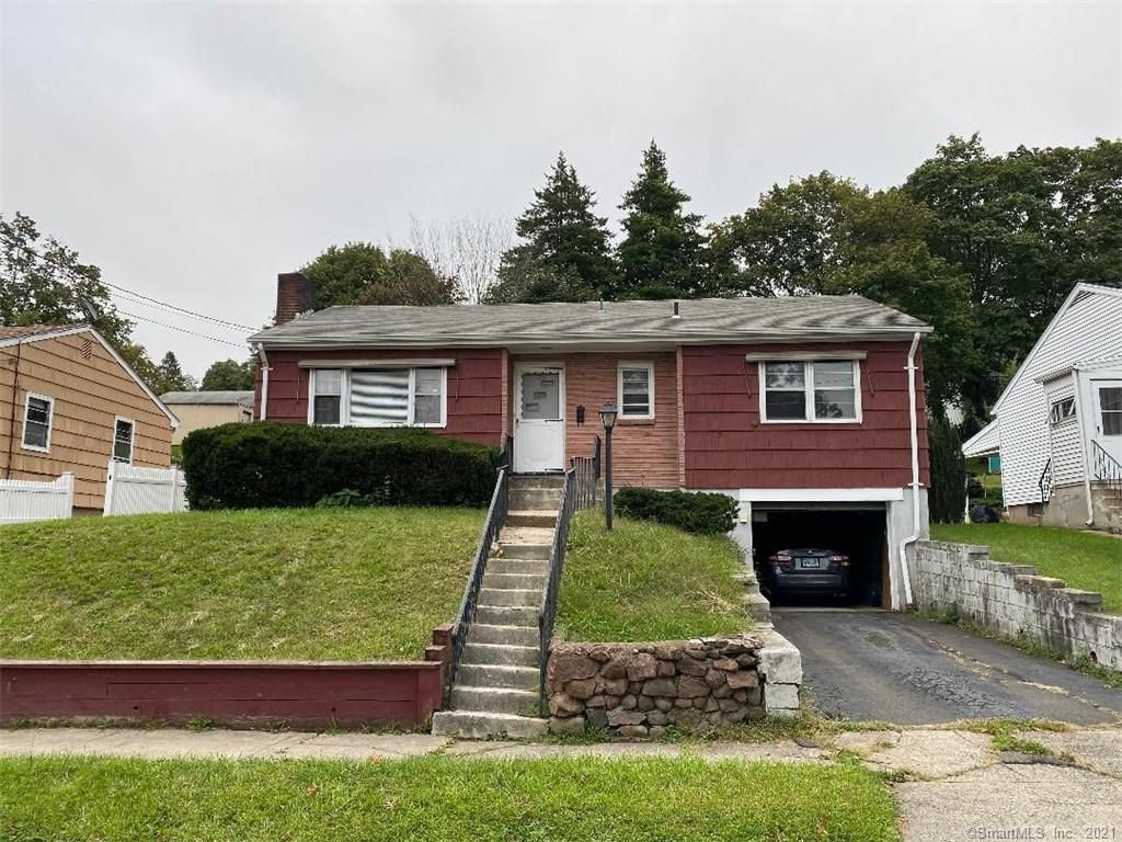 185 Elaine Ter, New Haven, CT 06512