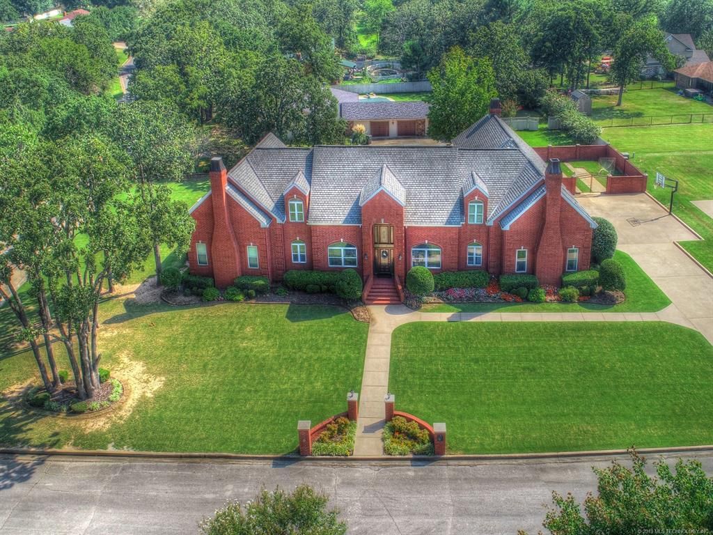 1402 Country Club Dr, Okmulgee, OK 74447 Trulia