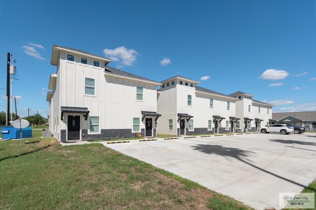 405 Lions Villa Ave 13, La Feria, TX 78559 MLS 29748230 Trulia