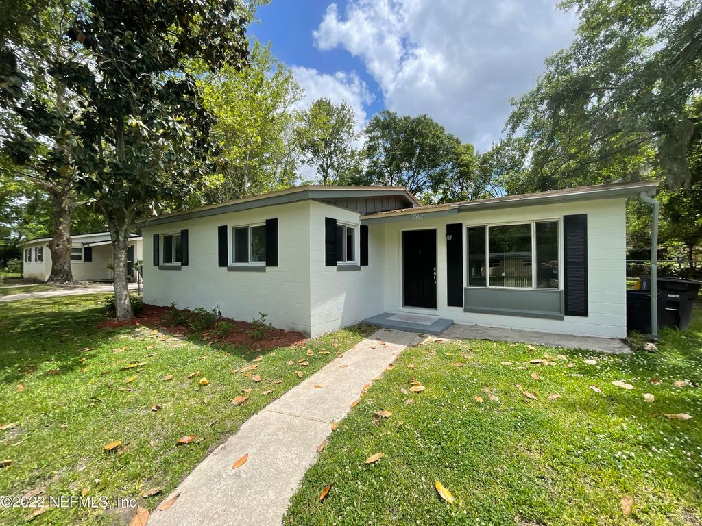 4662 BRISTOL AVE, Jacksonville, FL 32208