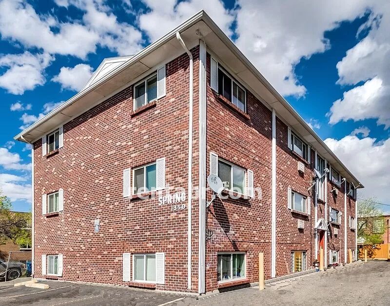 1350 Macon St #302, Aurora, CO 80010