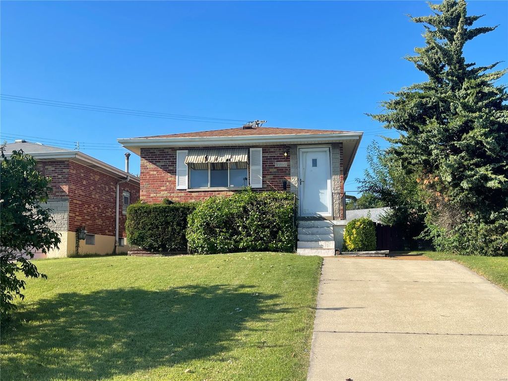 3969 Germania St, Saint Louis, MO 63116