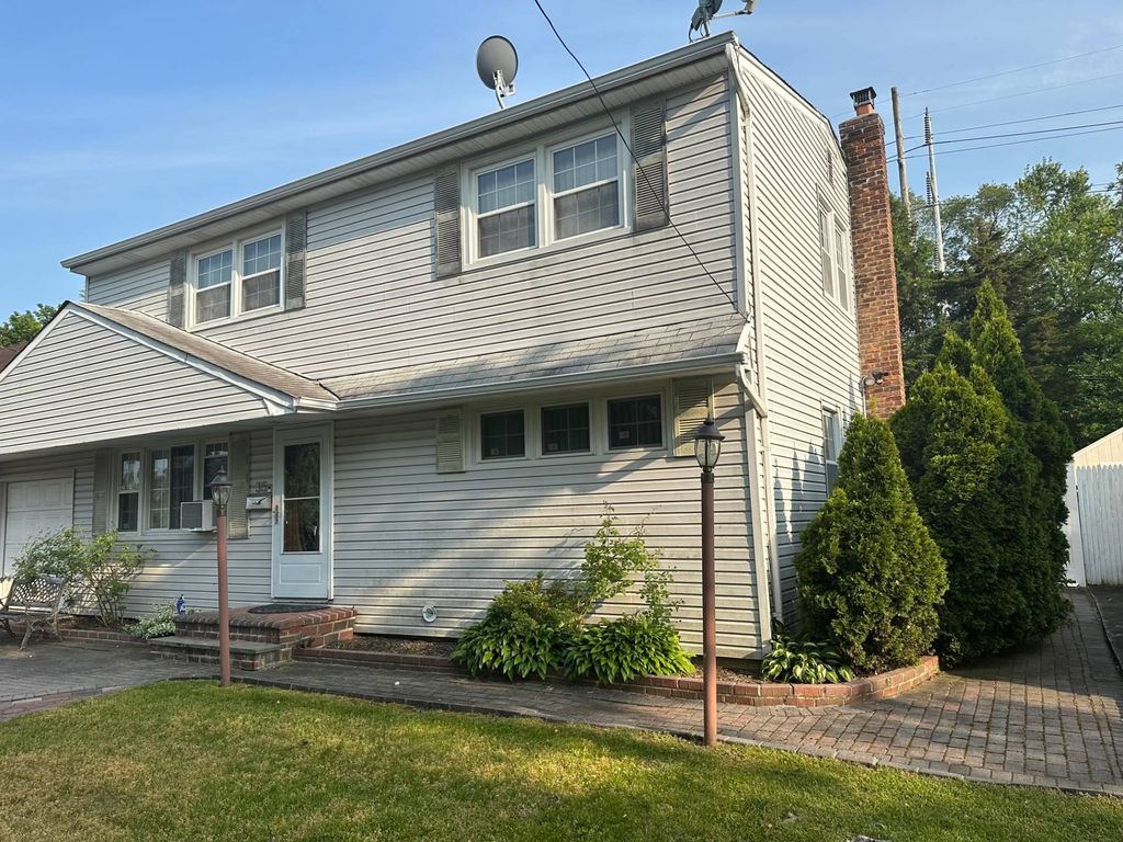 35 Arizona Ave, Syosset, NY 11791 MLS 11185857 Trulia