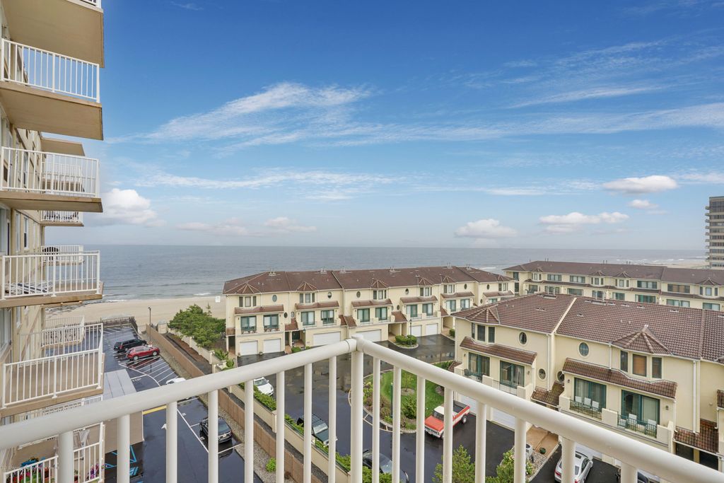 675 Ocean Ave 7F, Long Branch, NJ 2 Bed, 2 Bath Condo 24 Photos
