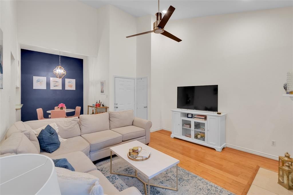 3230 Cole Ave #208, Dallas, TX 75204