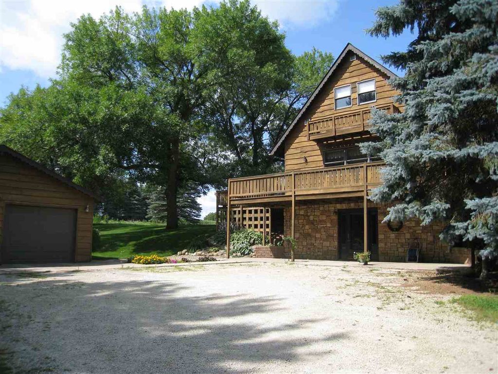 2799 Locust Rd, Decorah, IA 52101 Trulia