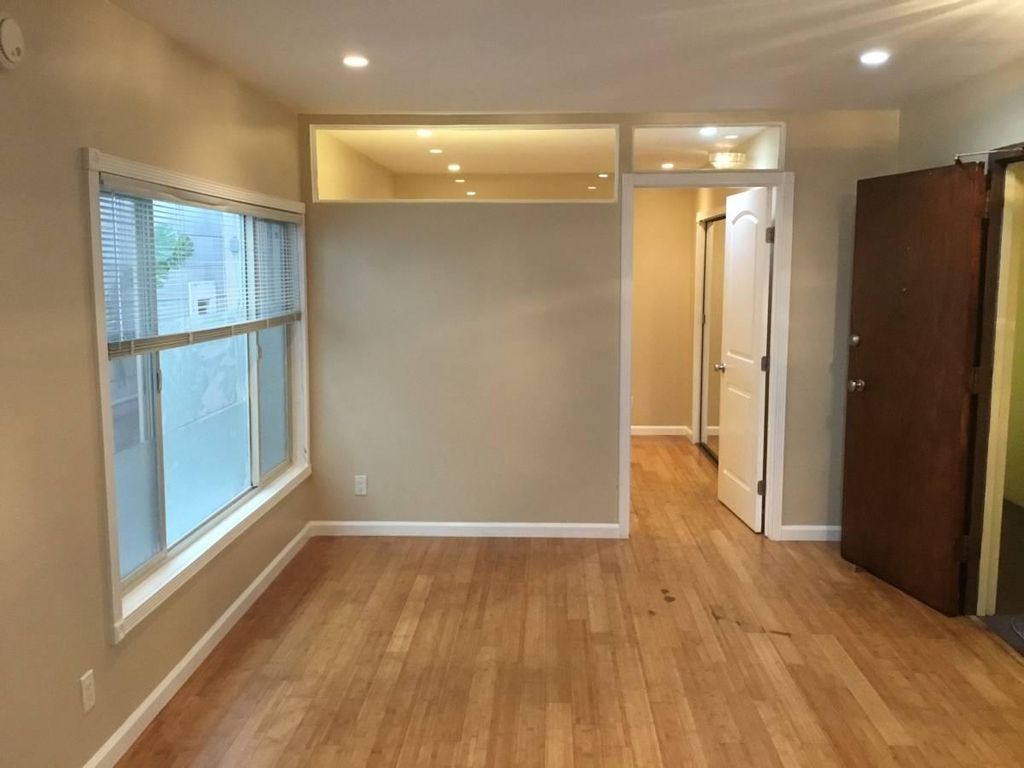 25 Sharon St #2B, San Francisco, CA 94114