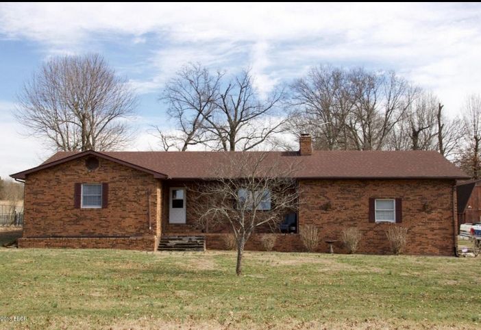 13626 Old Frankfort Rd, Marion, IL 62959