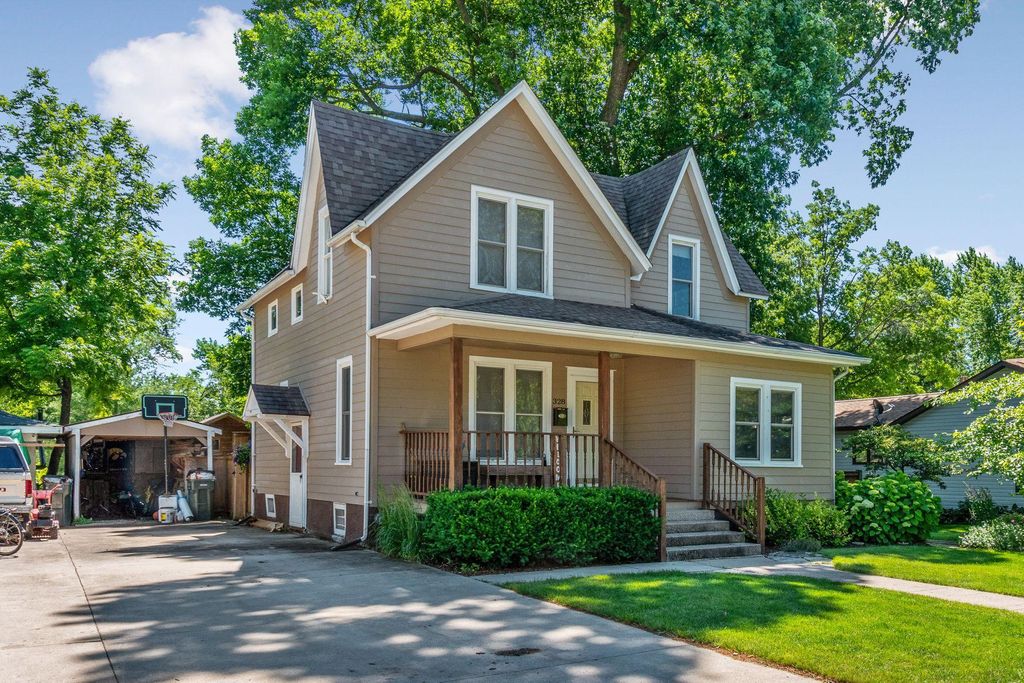 328 Grand Ave, Story City, IA 50248 Trulia