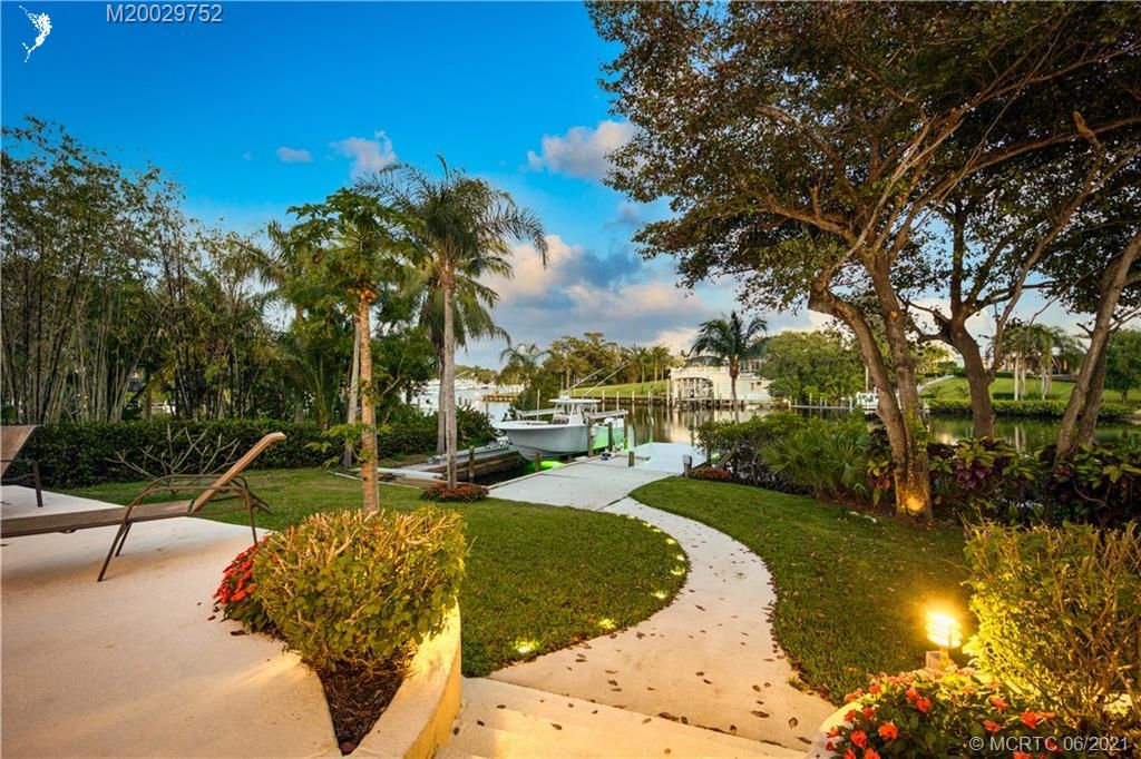 3372 SE Inlet Harbor Trl, Stuart, FL 34996