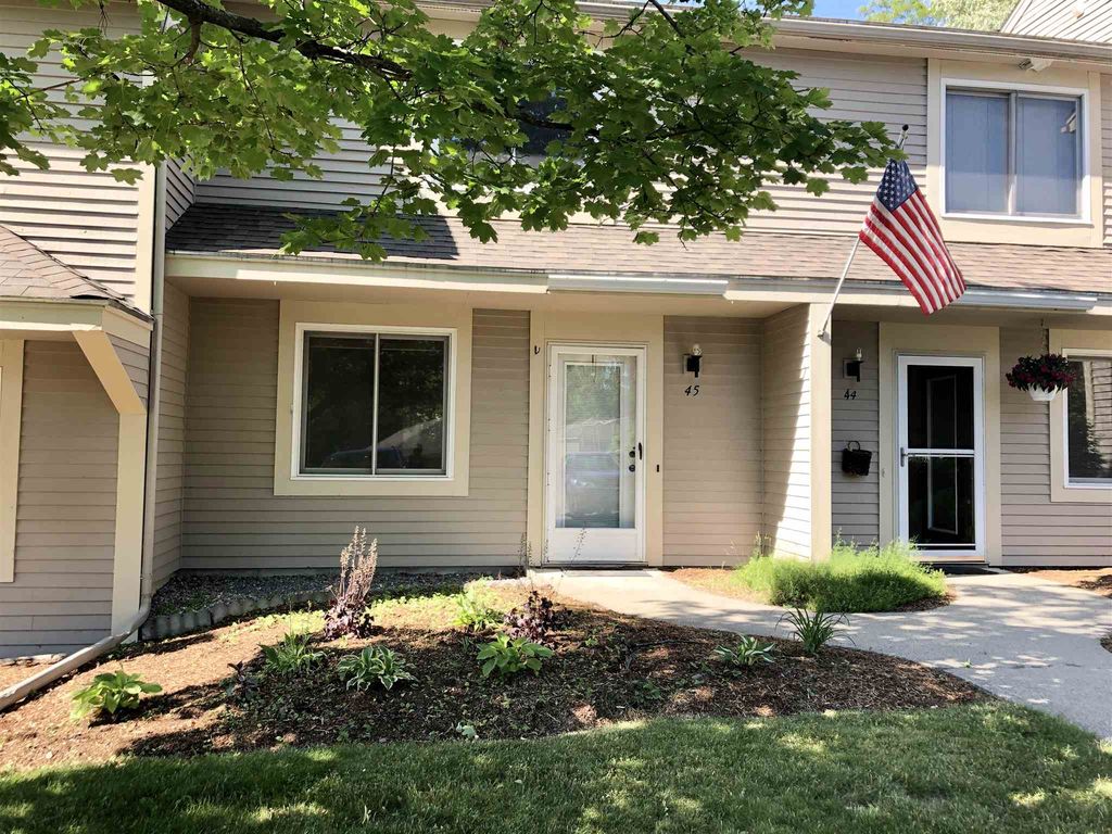 45 Overlook Dr, S Burlington, VT 2 Bed, 2 Bath Condo 24 Photos Trulia