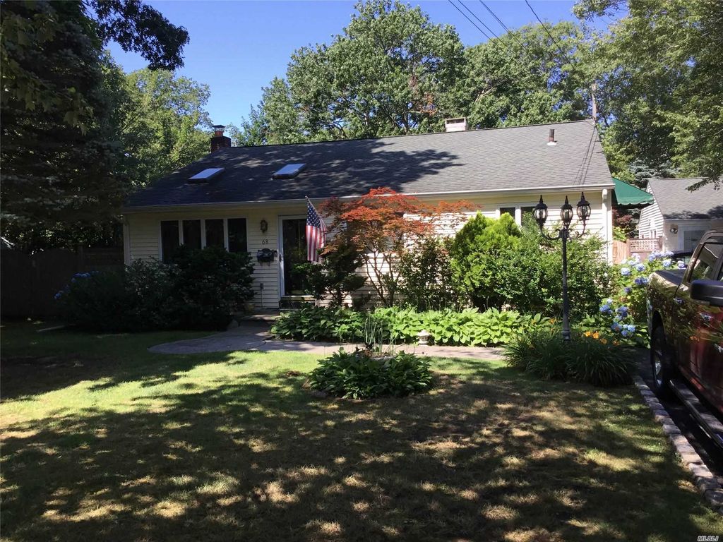 68 Lowell, Sayville, NY 11782 Trulia