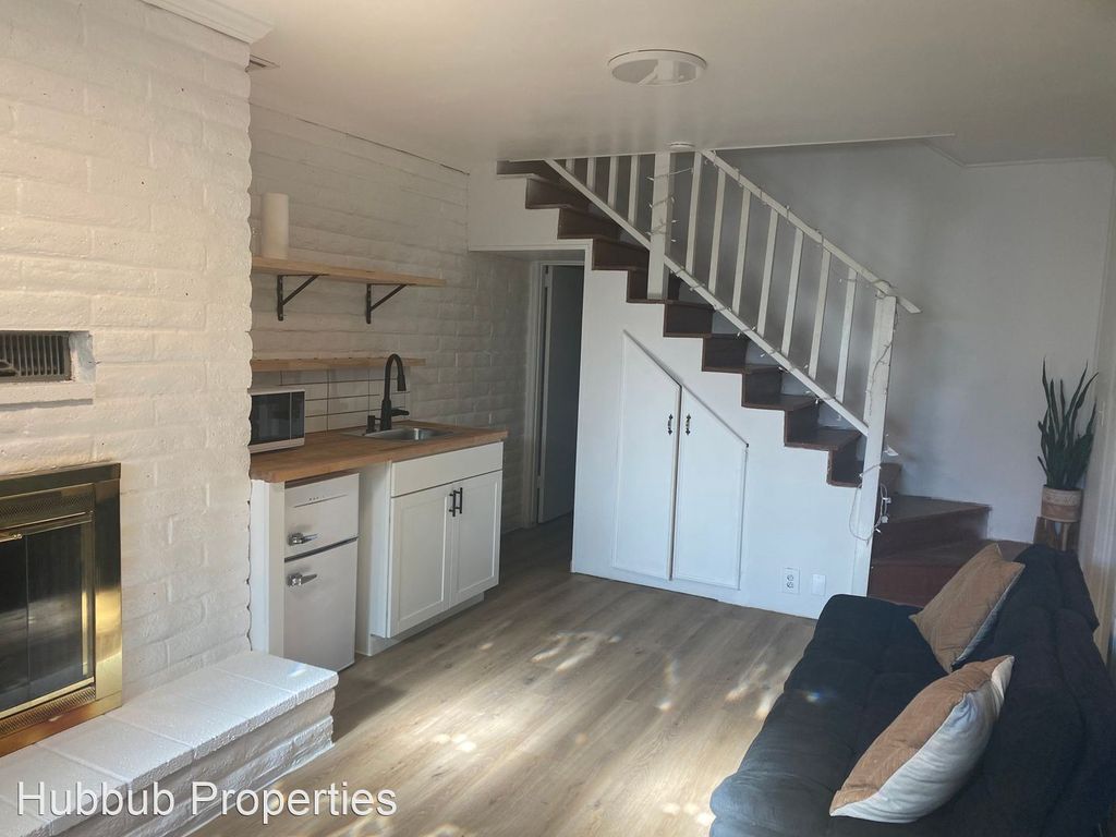 2955 Shasta St, Redding, CA 96001