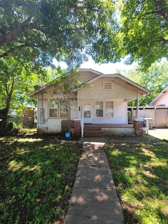 1212 Walmsley Ave, Dallas, TX 75208