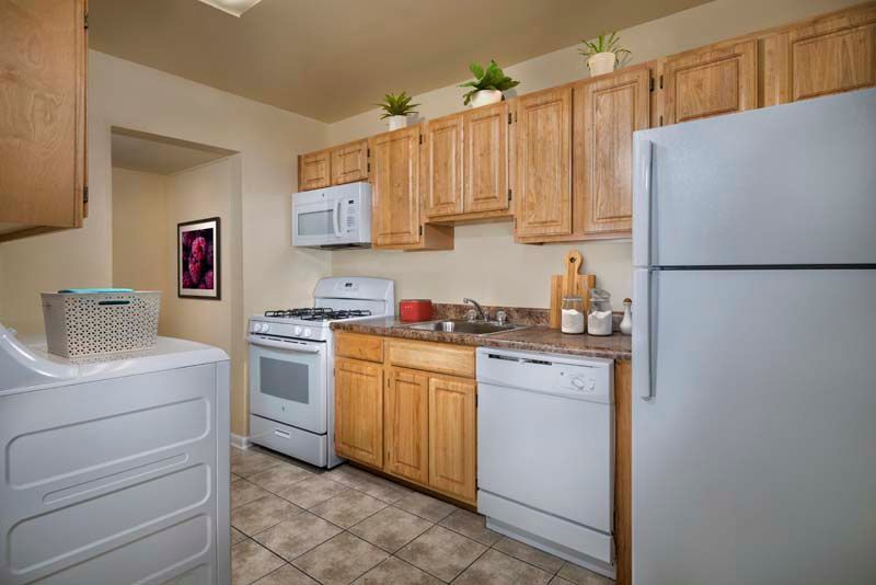 17041 Downing St, Gaithersburg, MD 20877
