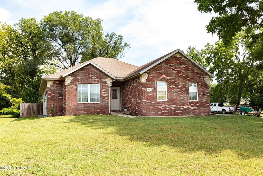 806 E Grant St, Ash Grove, MO 65604 Trulia