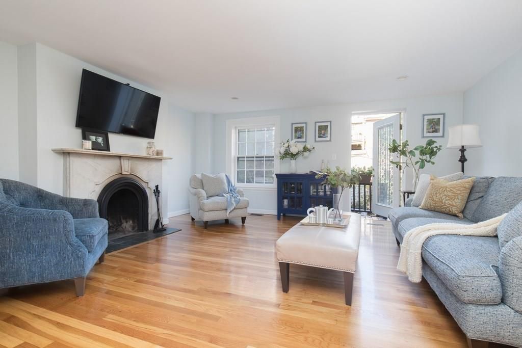 19 Hancock St 1, Boston, MA 02114 2 Bed, 2 Bath Condo MLS