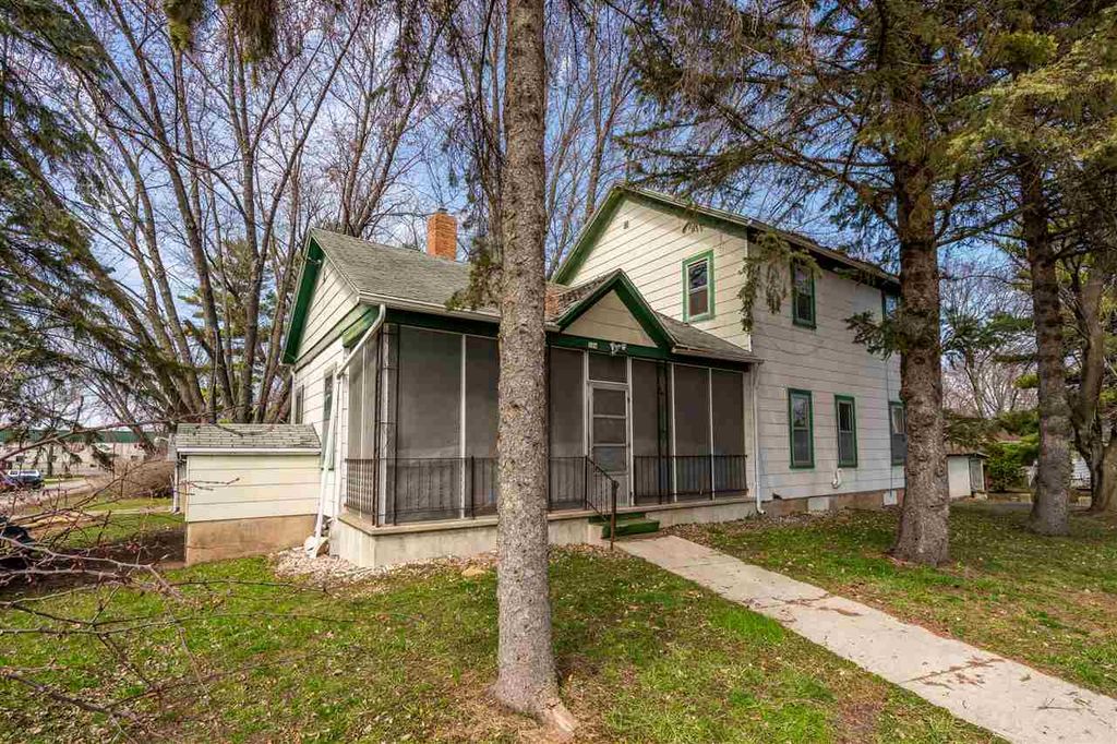 104 N 6th St, Winneconne, WI 54986 Trulia