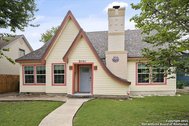 2034 W Kings Hwy, San Antonio, TX 78201