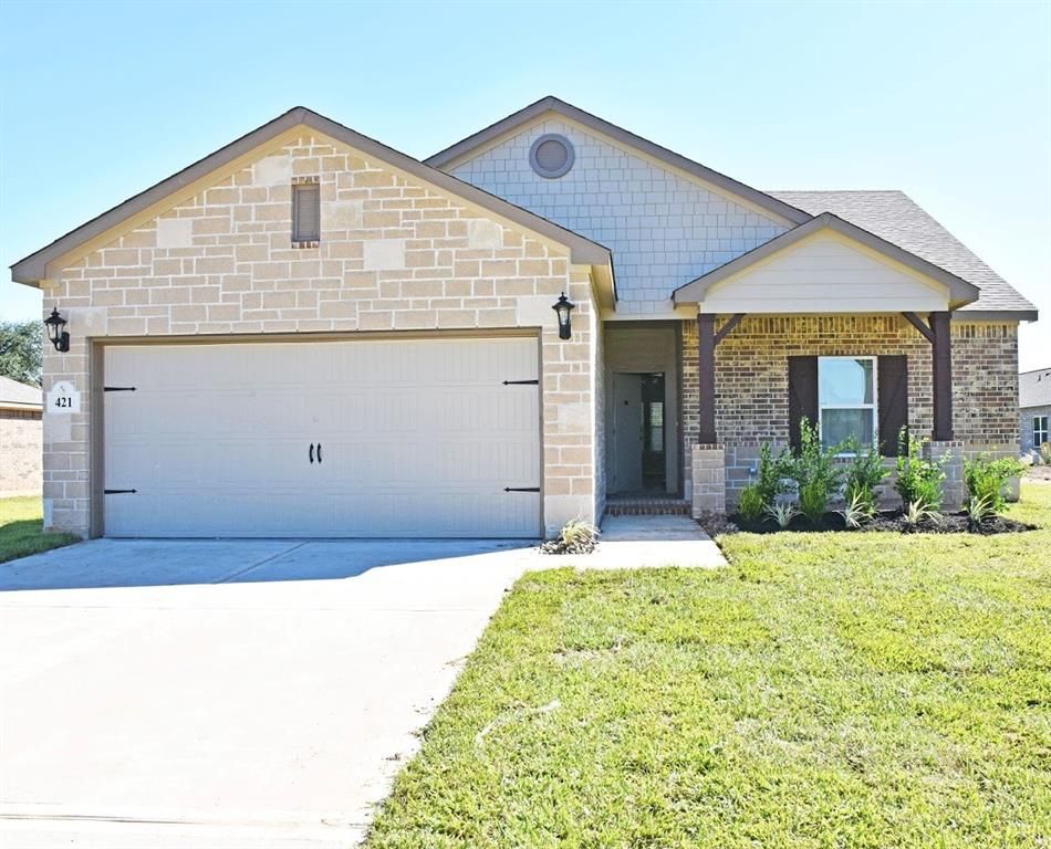 254 Inwood Dr, West Columbia, TX 77486
