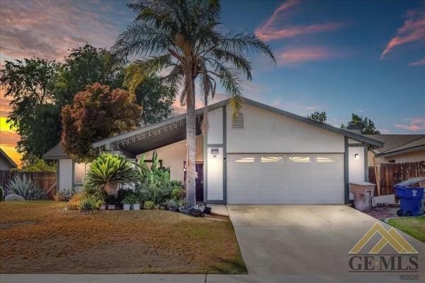 4301 Rosewall St, Bakersfield, CA 93313