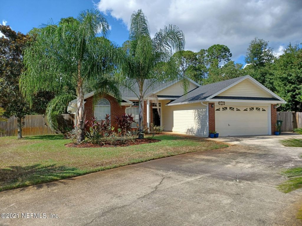 12123 Banyan Tree Dr, Jacksonville, FL 32258