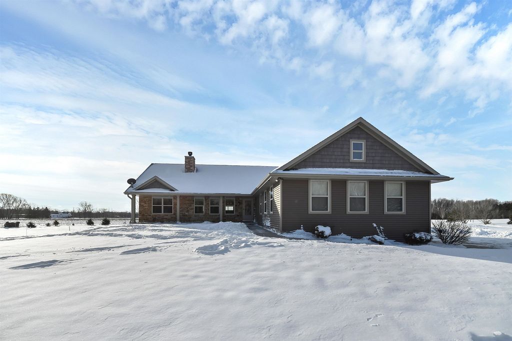 4945 Memorial Ln, Little Suamico, WI 54141 Trulia
