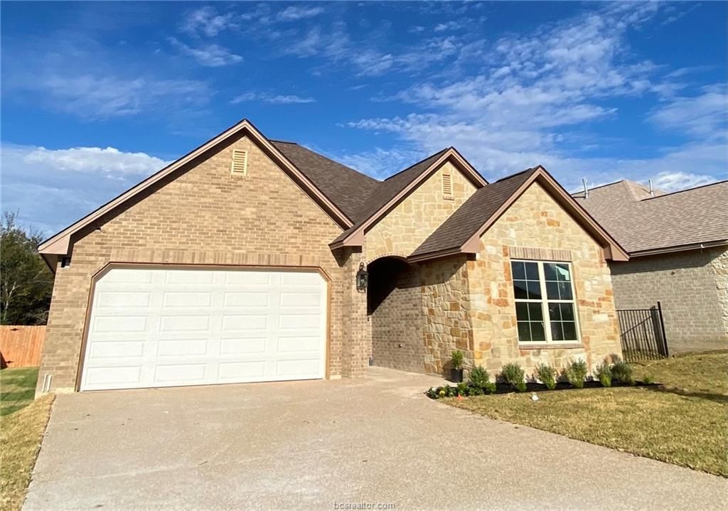 3565 Leesburg Path, Bryan, TX 77808