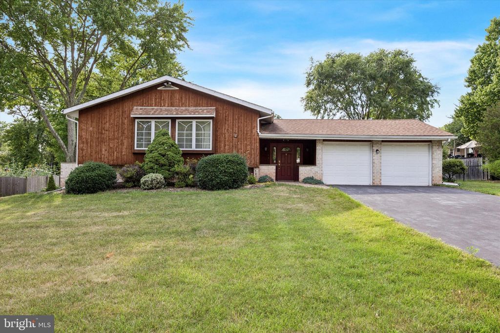 521 Falcon Rd, Audubon, PA 19403 MLS PAMC2110668 Trulia