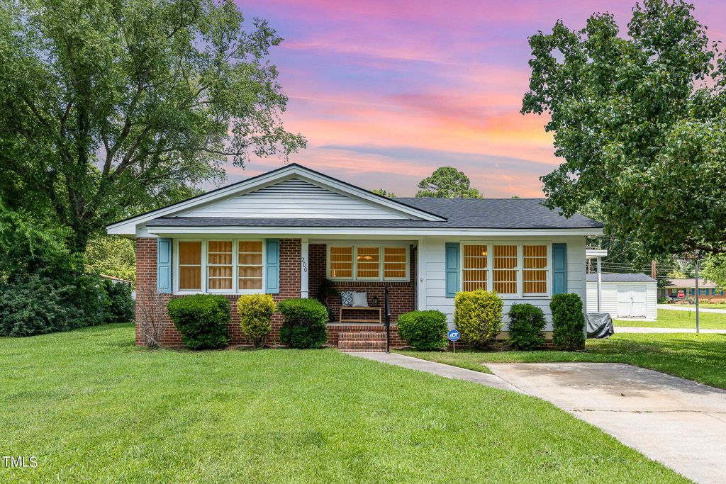 200 Britt St, Smithfield, NC 27577 MLS 10032493 Trulia