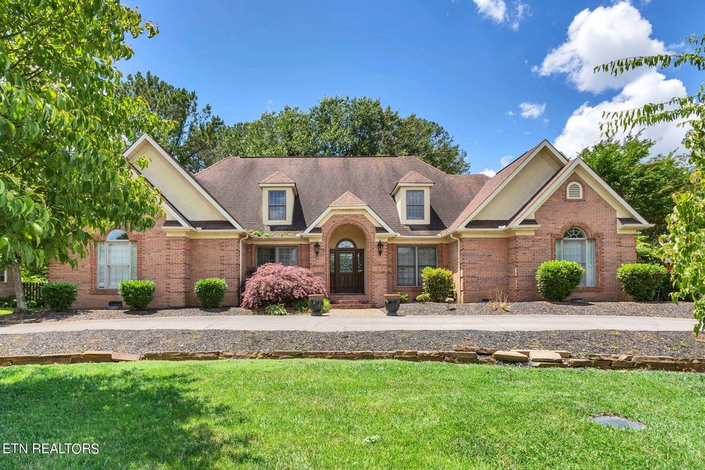 6917 Mount Royal Blvd, Knoxville, TN 37918 Trulia