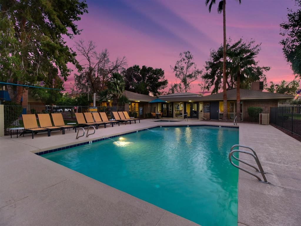 4839 S Darrow Dr, Tempe, AZ 85282