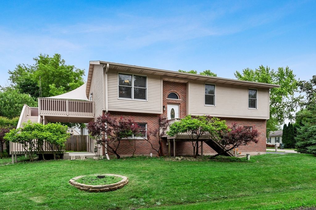 414 W Riverside Dr, McHenry, IL 60051 Trulia