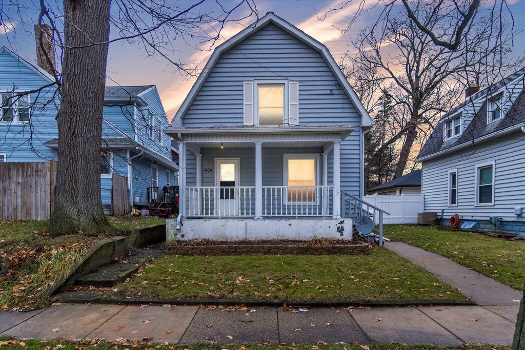 1404 Homewild Ave, Jackson, MI 49202