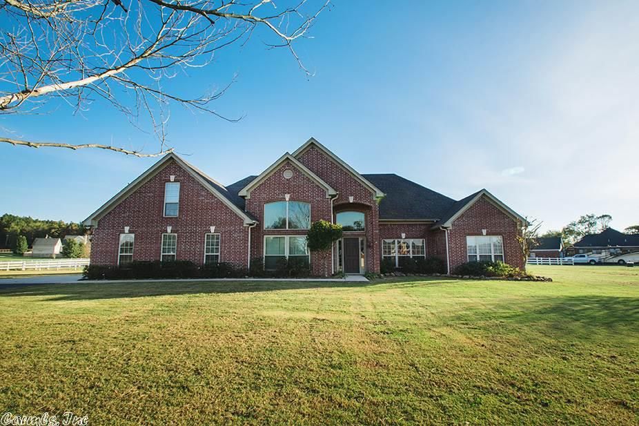 2077 Lookout Mountain Rd, Benton, AR 72019