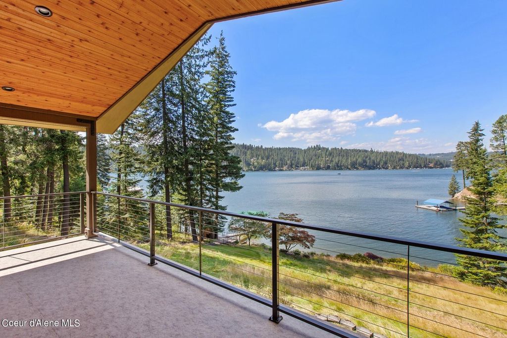 7285 E  Henry Point Rd, Hayden Lake, ID 83835