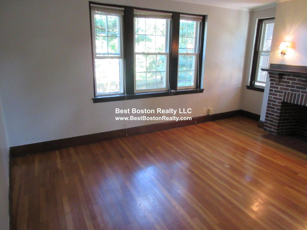 119 College Ave  #4A, Somerville, MA 02144