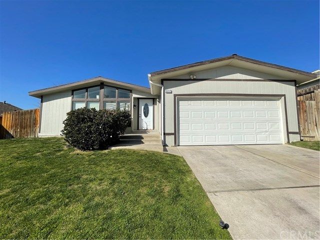 6312 Royal Coach Dr, Bakersfield, CA 93306