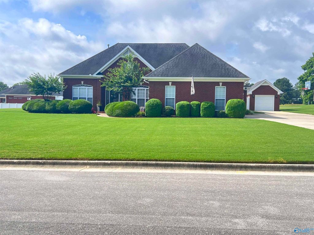 165 Braxton Ct, Decatur, AL 35603 Trulia