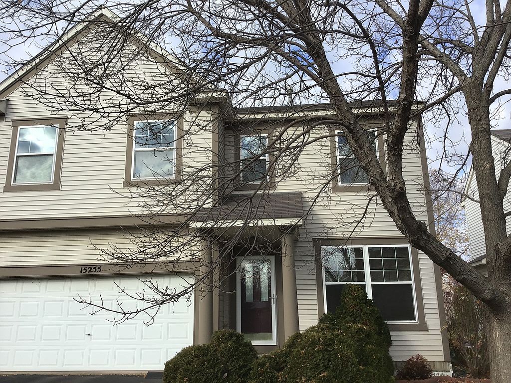 15255 Dupont Path, Apple Valley, MN 55124