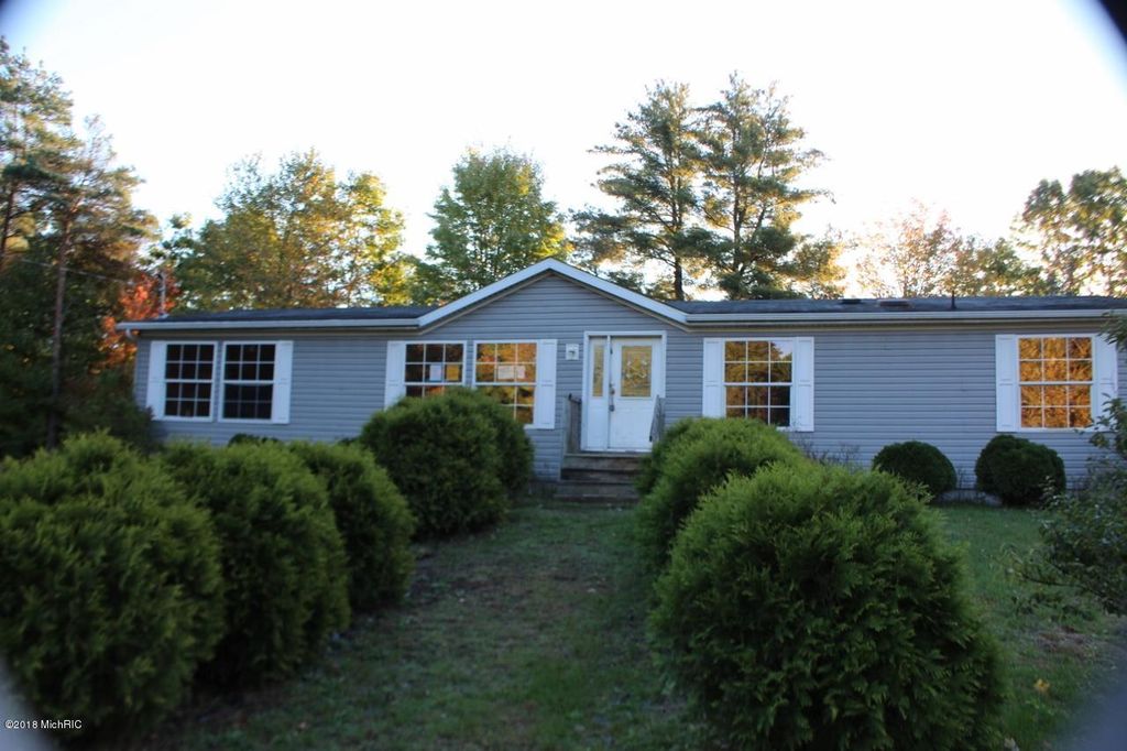 1444 S Sullivan Rd, Ravenna, MI 49451 Trulia