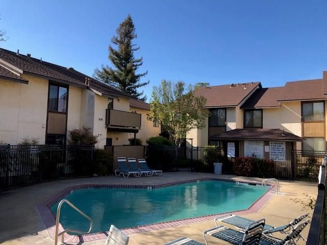 oak garden apartments sacramento