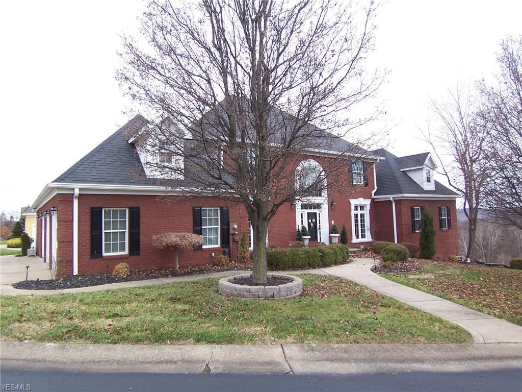 29 Wyndemere Dr, Parkersburg, WV 5 Bed, 5 Bath Single 29 Wyndemere Dr, Parkersburg, WV 5 Bed, 5 Bath Single