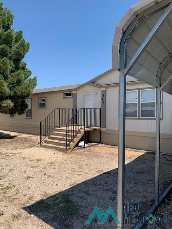 502 Coleman Rd, Carlsbad, NM 88220