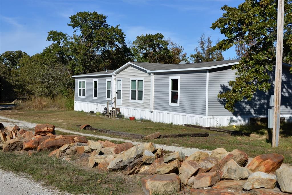 21924 Bella Rd, Okmulgee, OK 74447