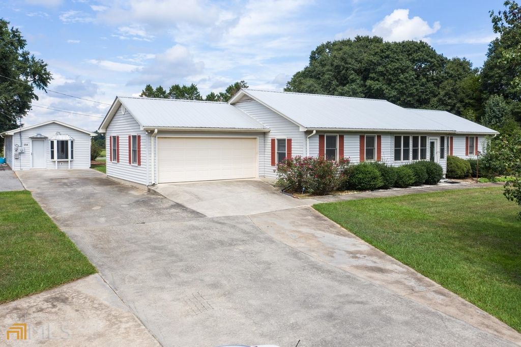 252 Ginn St, Carnesville, GA 30521 MLS 20067537 Trulia